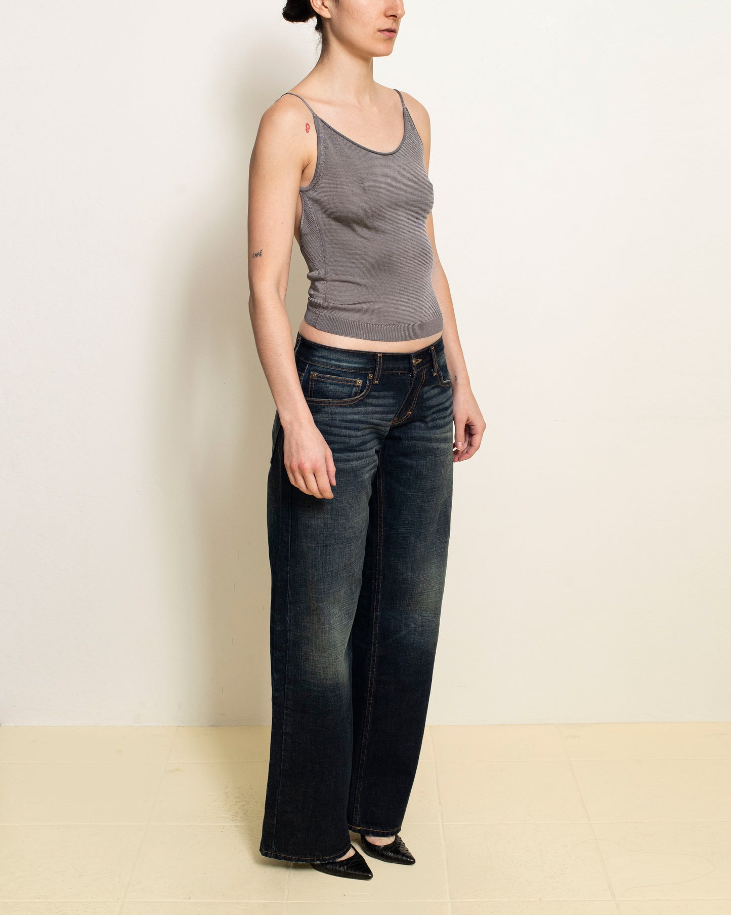 Smoke Kipling Tank