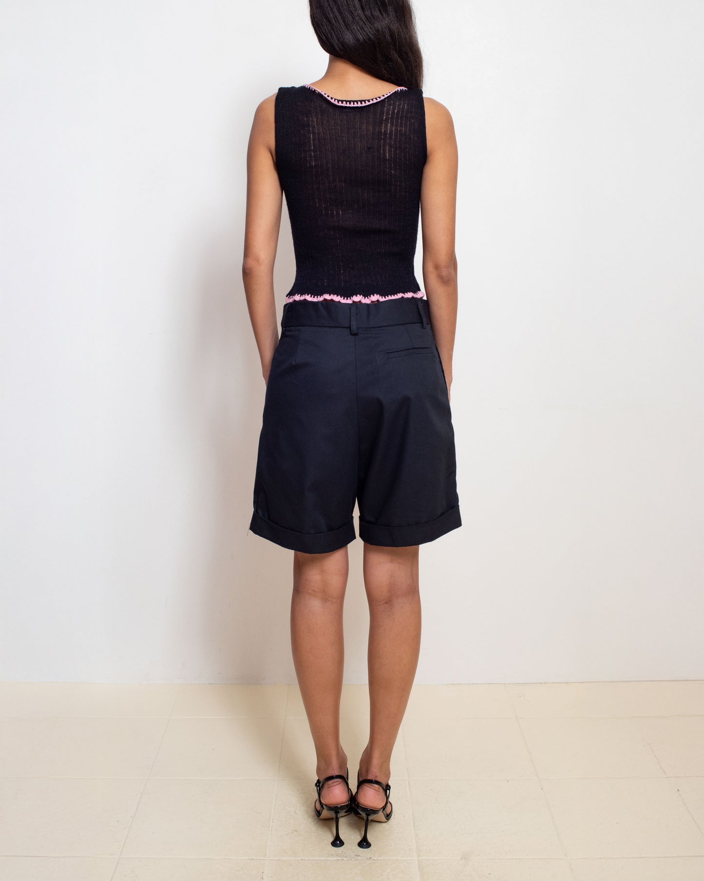 Boatneck Tank