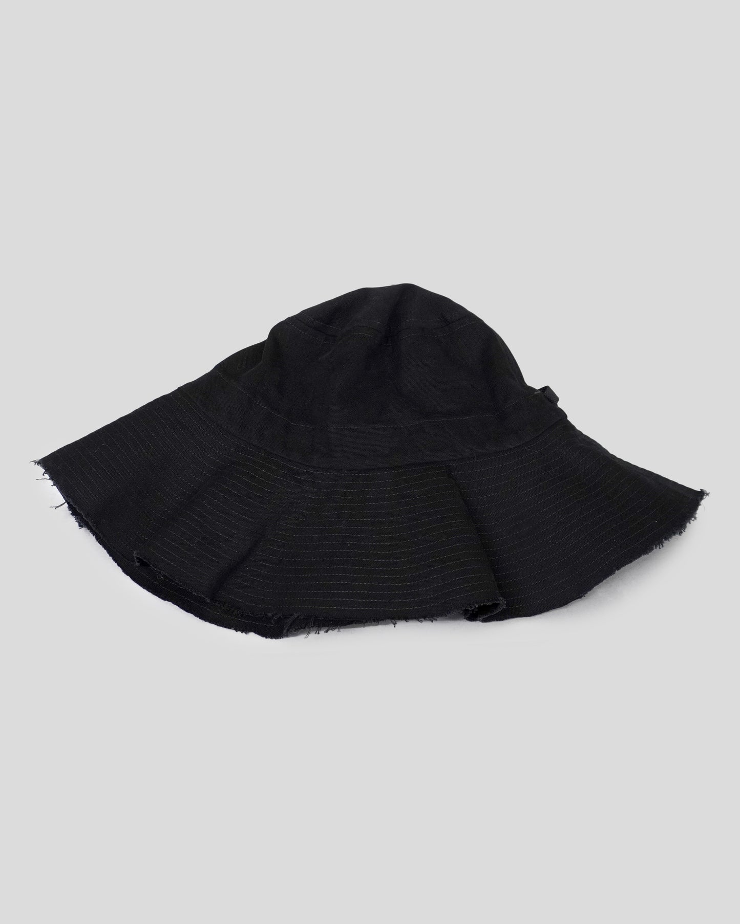 Sol Hat in Black