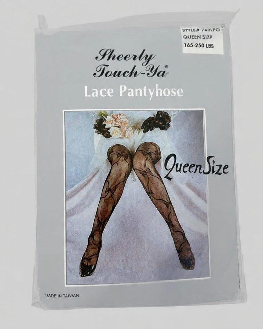 Classic Lace Pantyhose