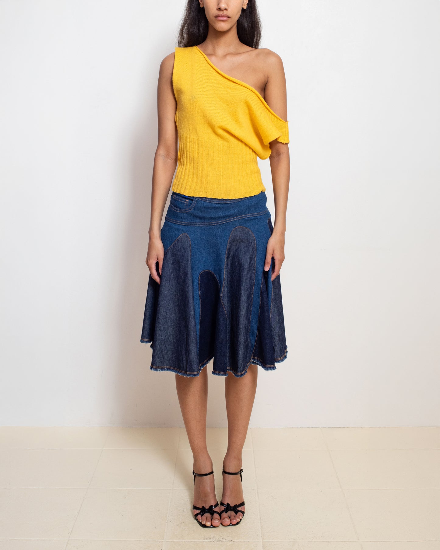 Knitted Ribwaist Tank in Yellow