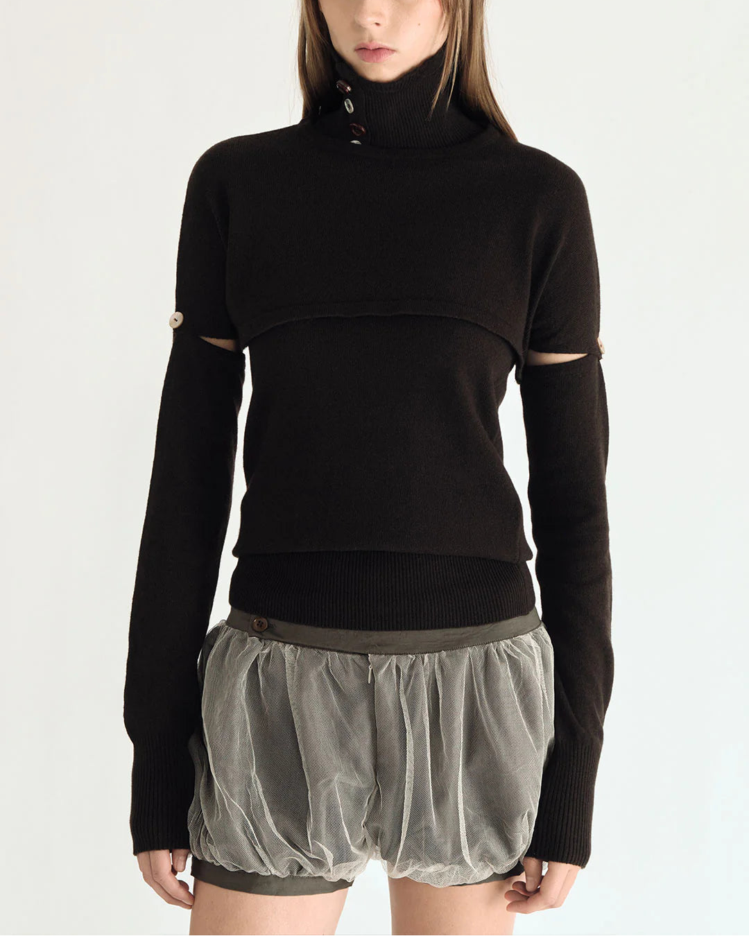 Plas – Modular Three Piece – Chocolate Brown – Sample