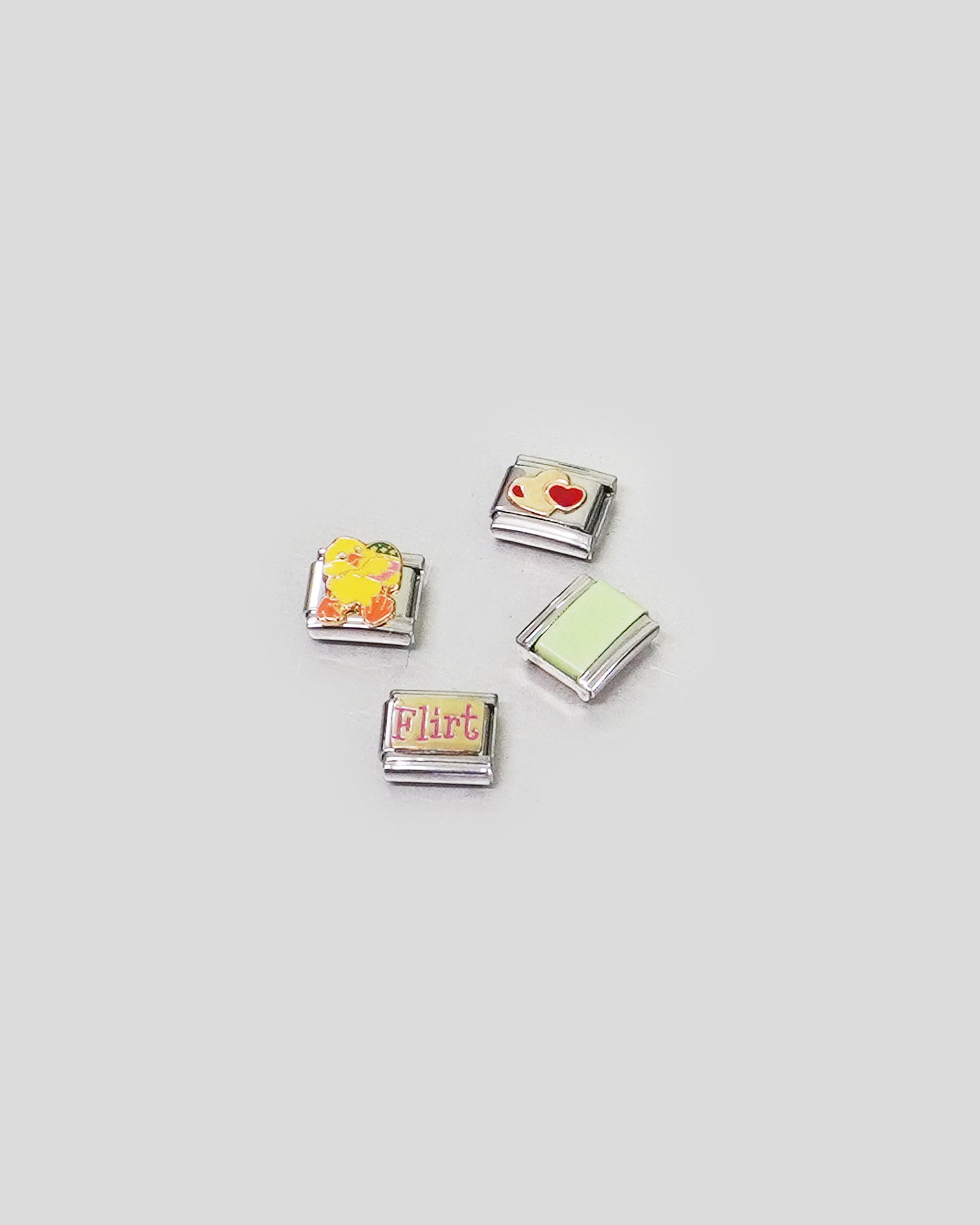 4-Pack Charm