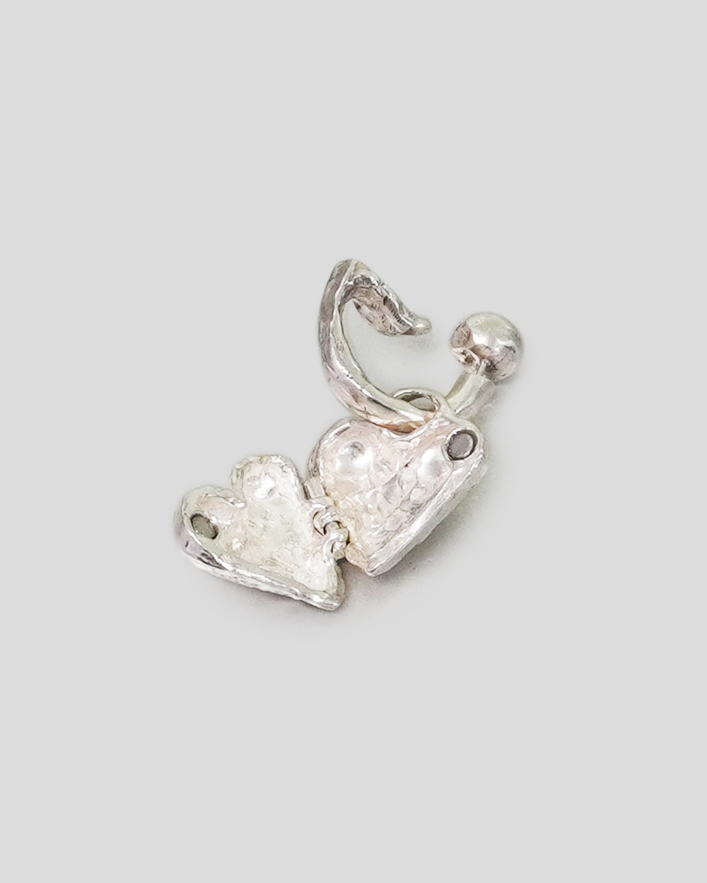 Curdled Screw Earring With Small Locket
