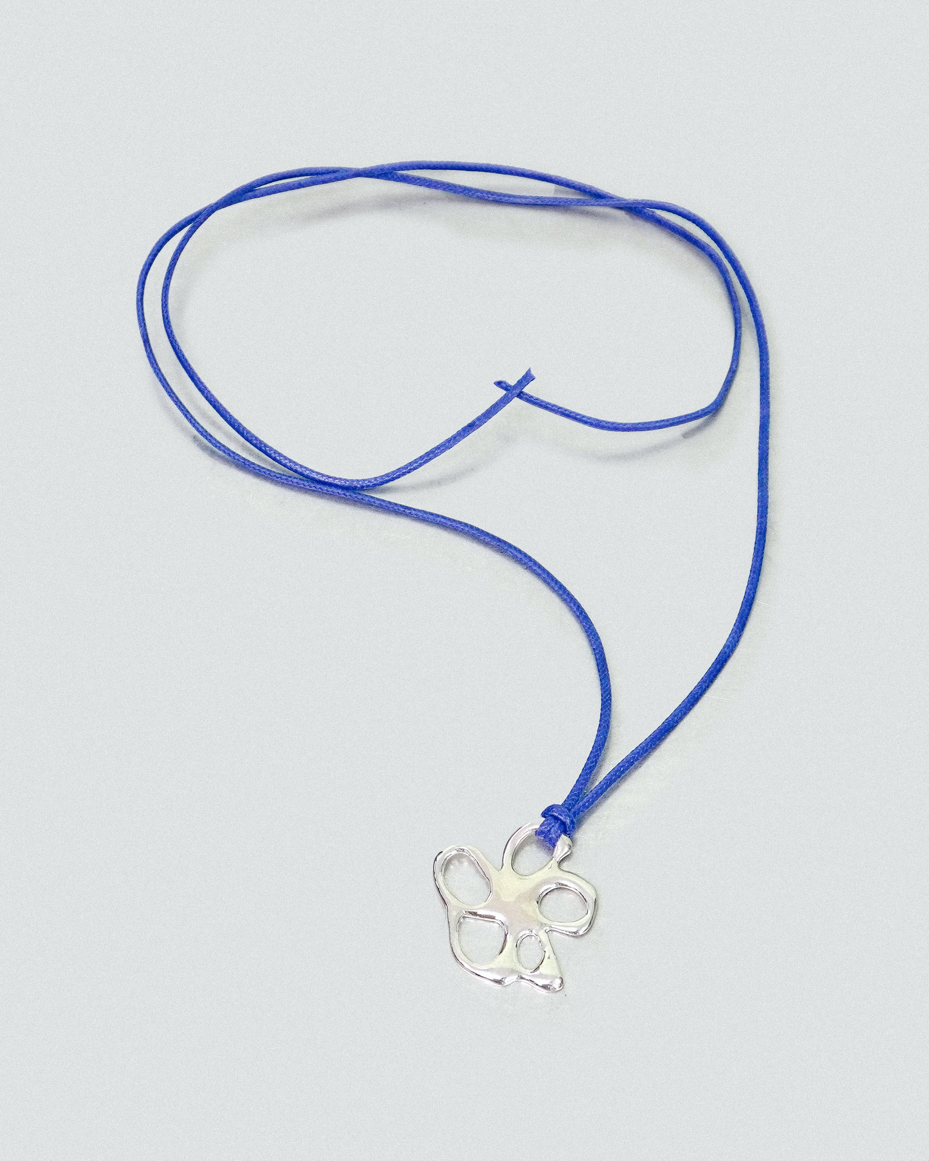 Met Flower Necklace in Blue