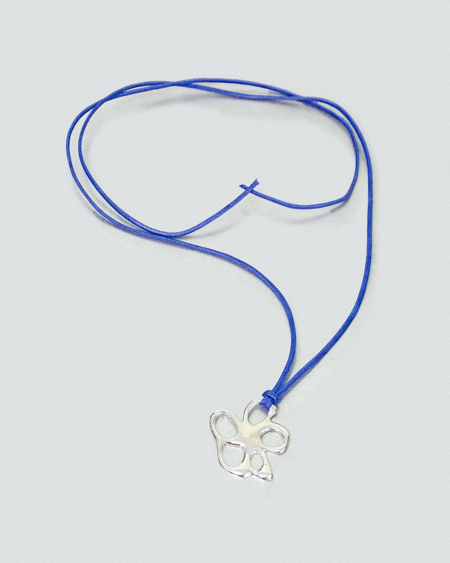 Met Flower Necklace in Blue