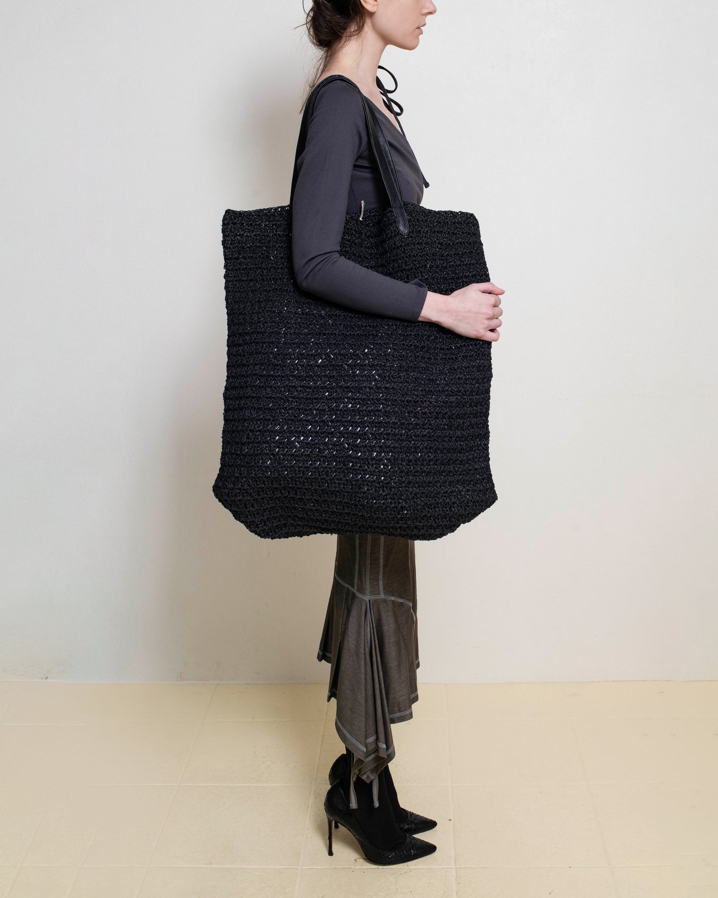 Nensi Avetisian - Big Knitted Bag