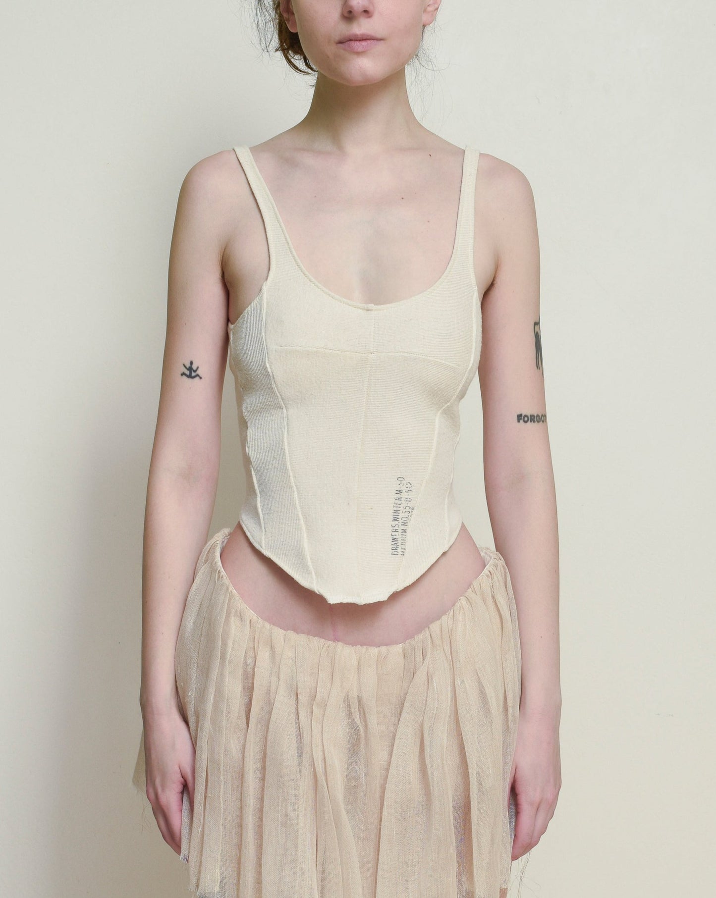 Cream Stomacher Rib Tank