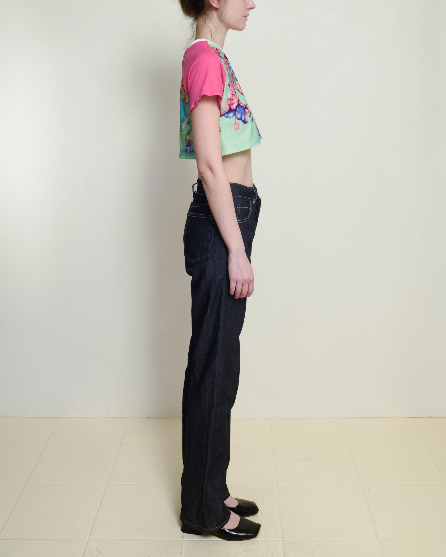 Ema T-shirt with Pink Sleeves