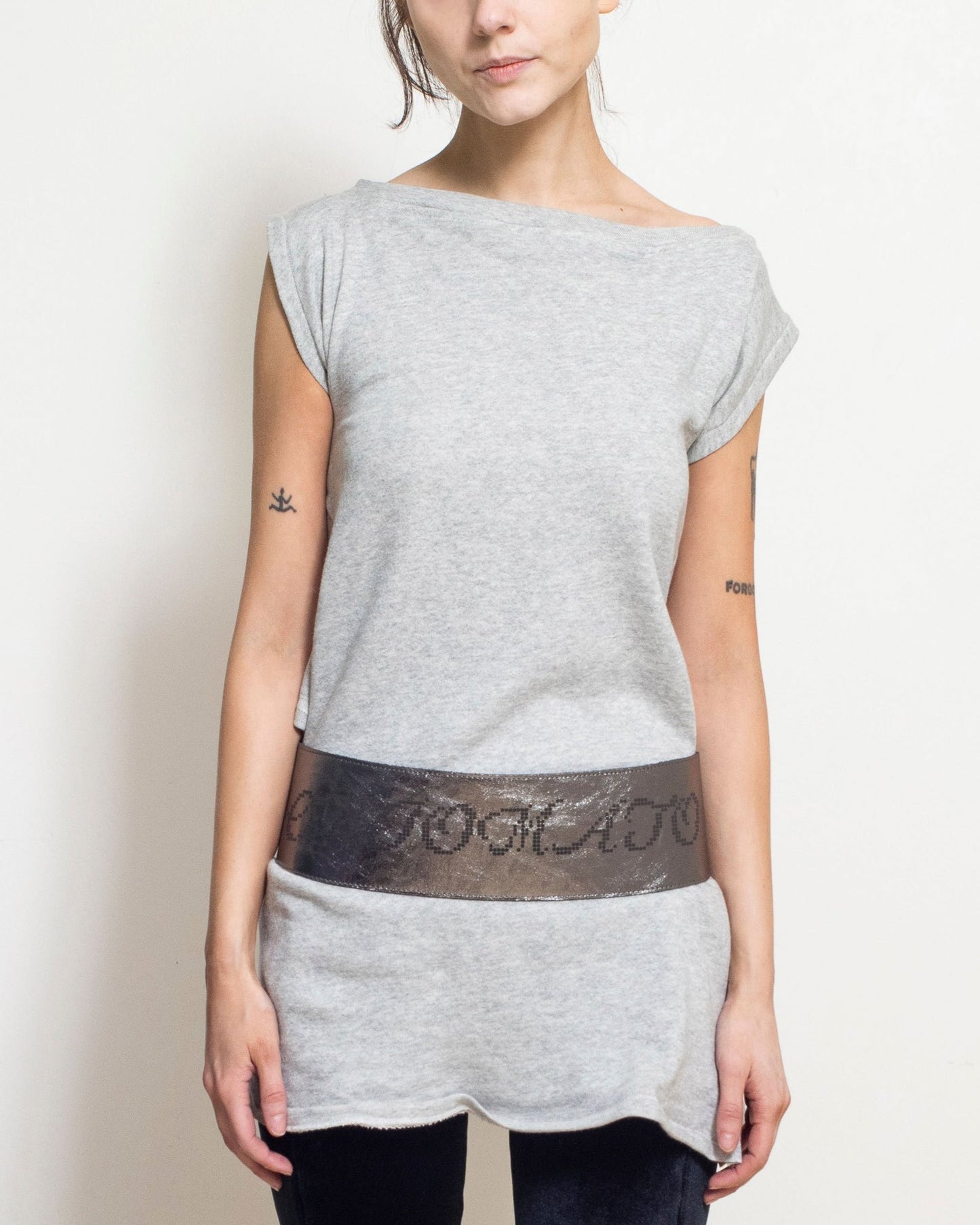 Double T-Shirt in Heather Grey