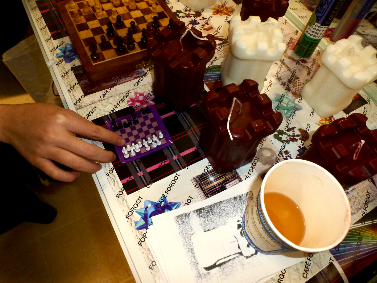 Holiday Market with Club Chess