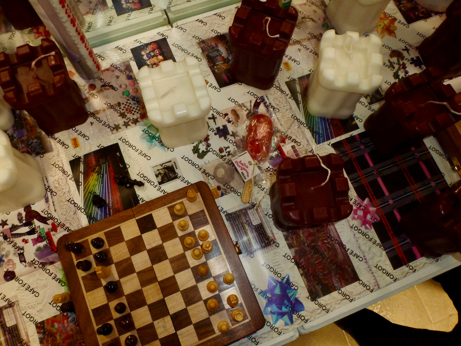 Holiday Market with Club Chess