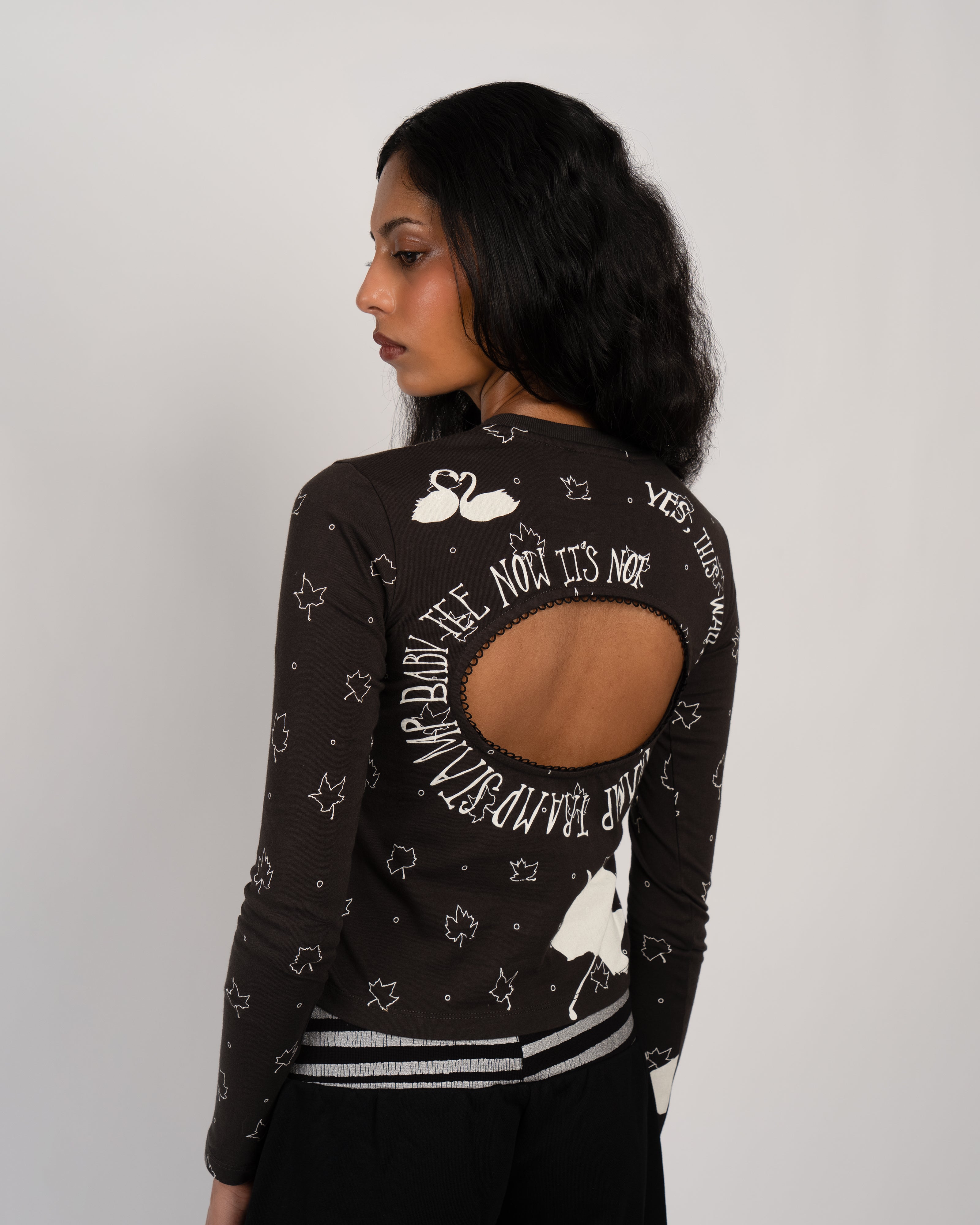 Logo Removal Long Sleeve in Black