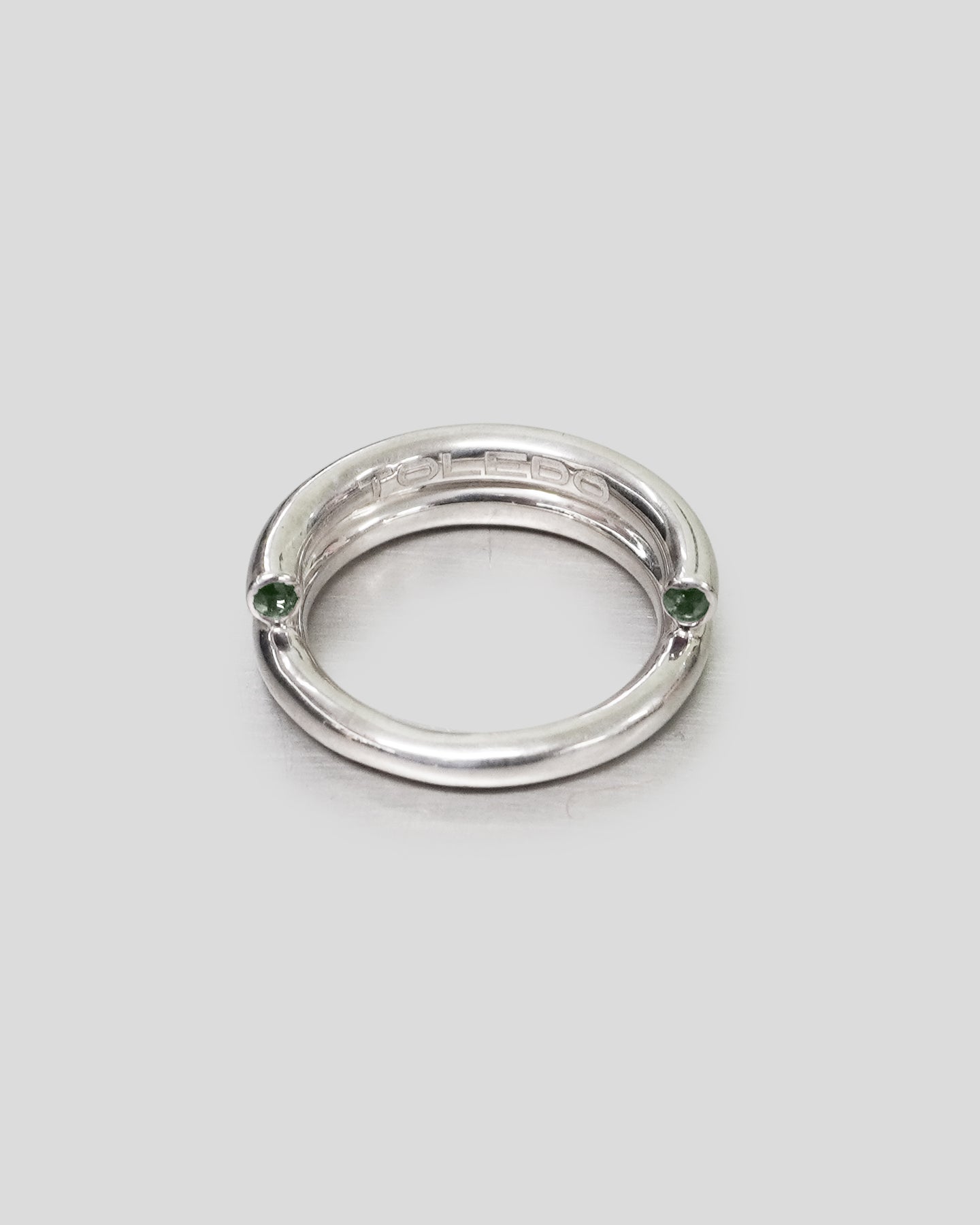 Emerald Hi-Beam Ring