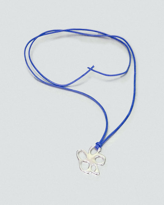 Met Flower Necklace in Blue