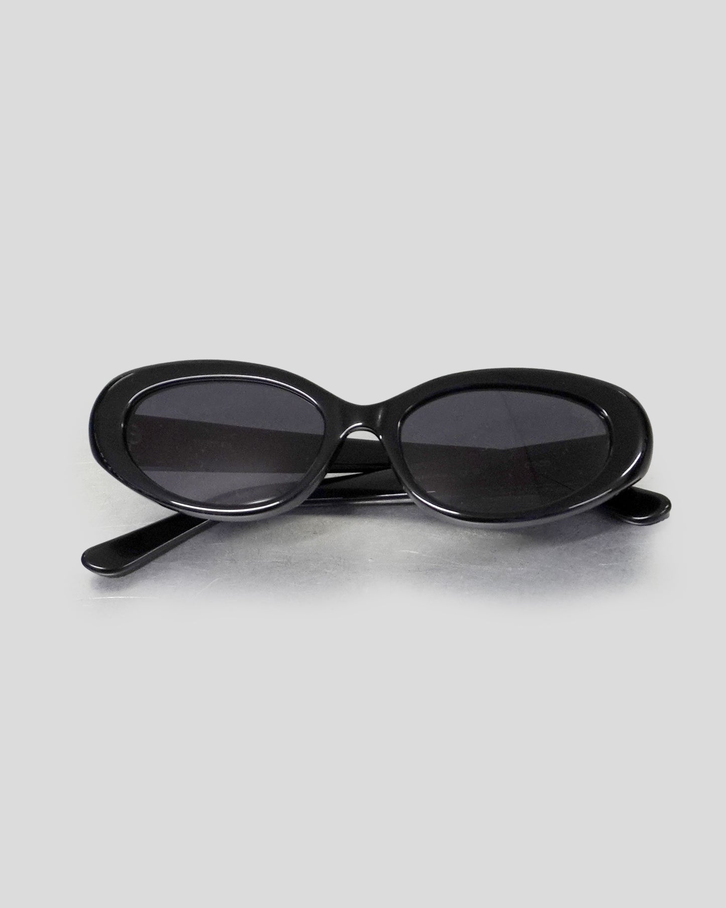 The Coco with Black Frame and Black Lens