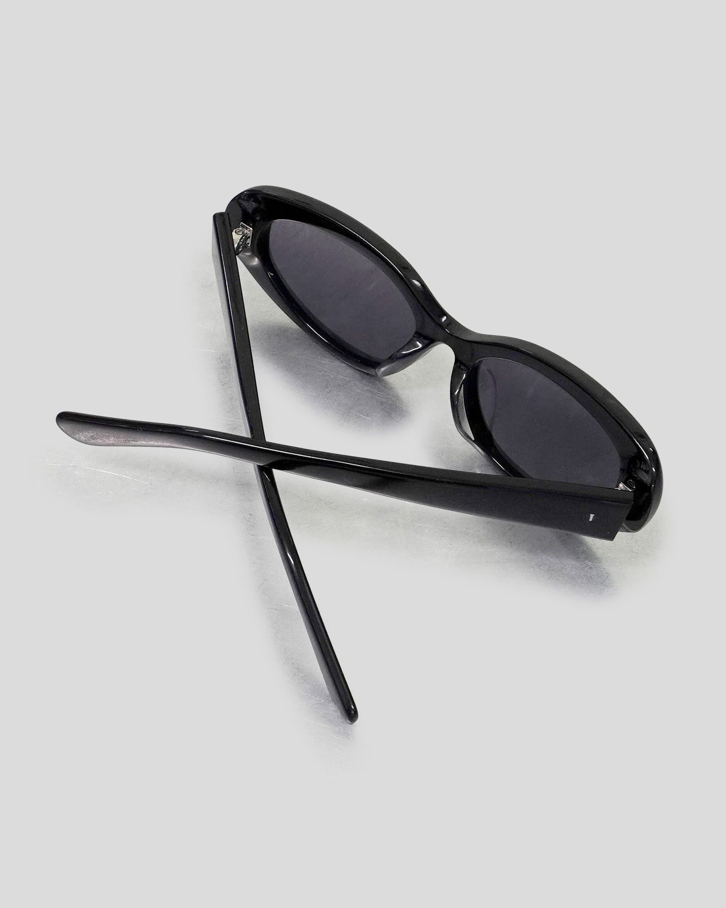 The Coco with Black Frame and Black Lens