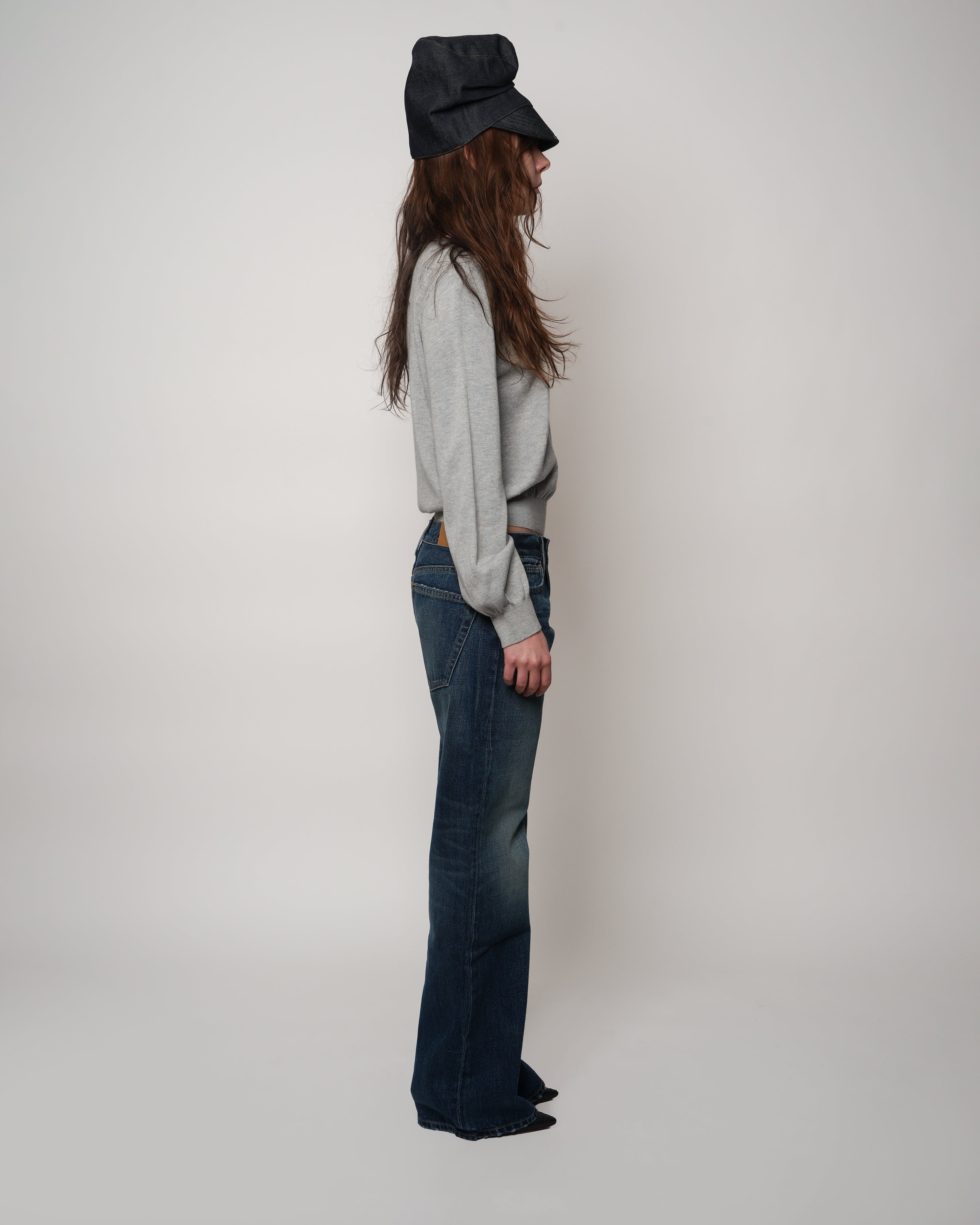 Pull Over Crop in Grey Marl