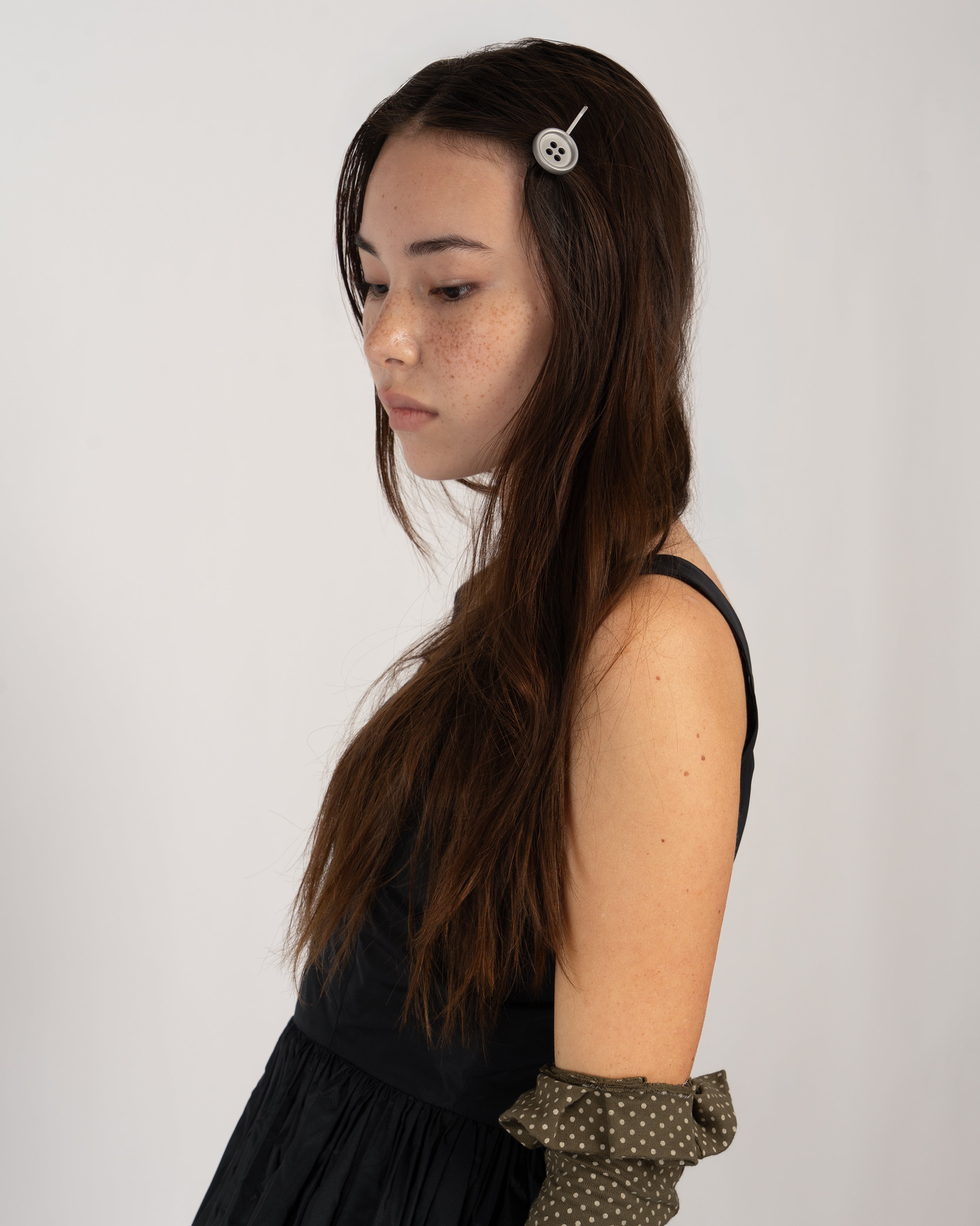 Cute as a Button Hairpin