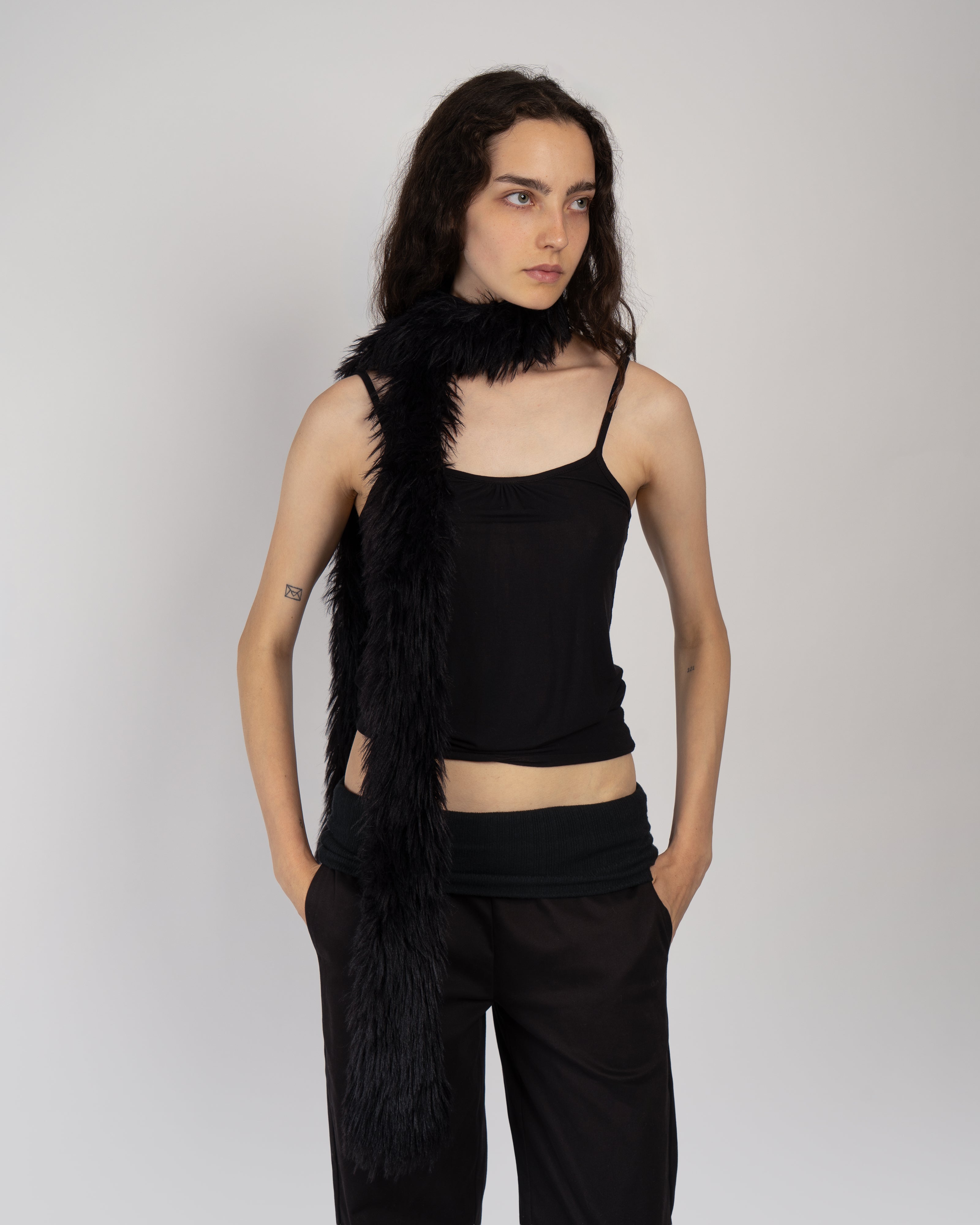 Black Oubli Scarf