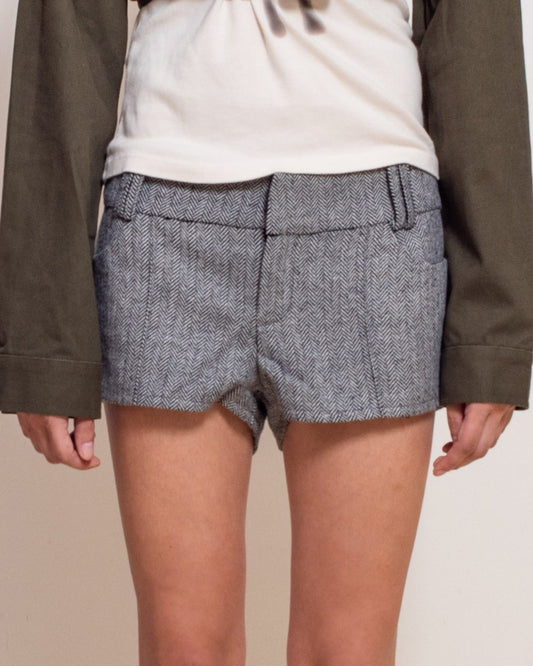 Rosa Tailored Shorts in Grey Twill