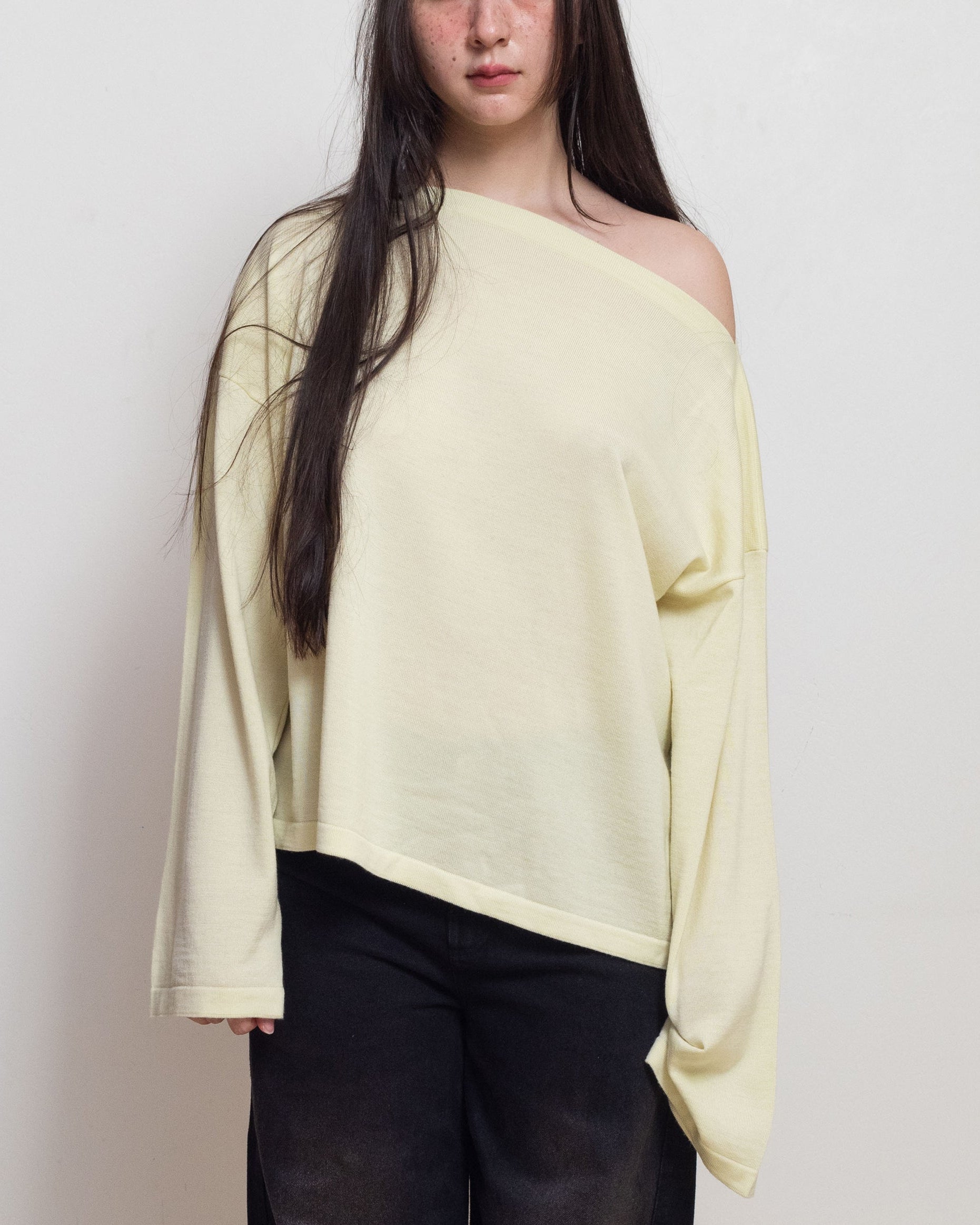 E RT N°41 Light Yellow Merino Boat-Neck