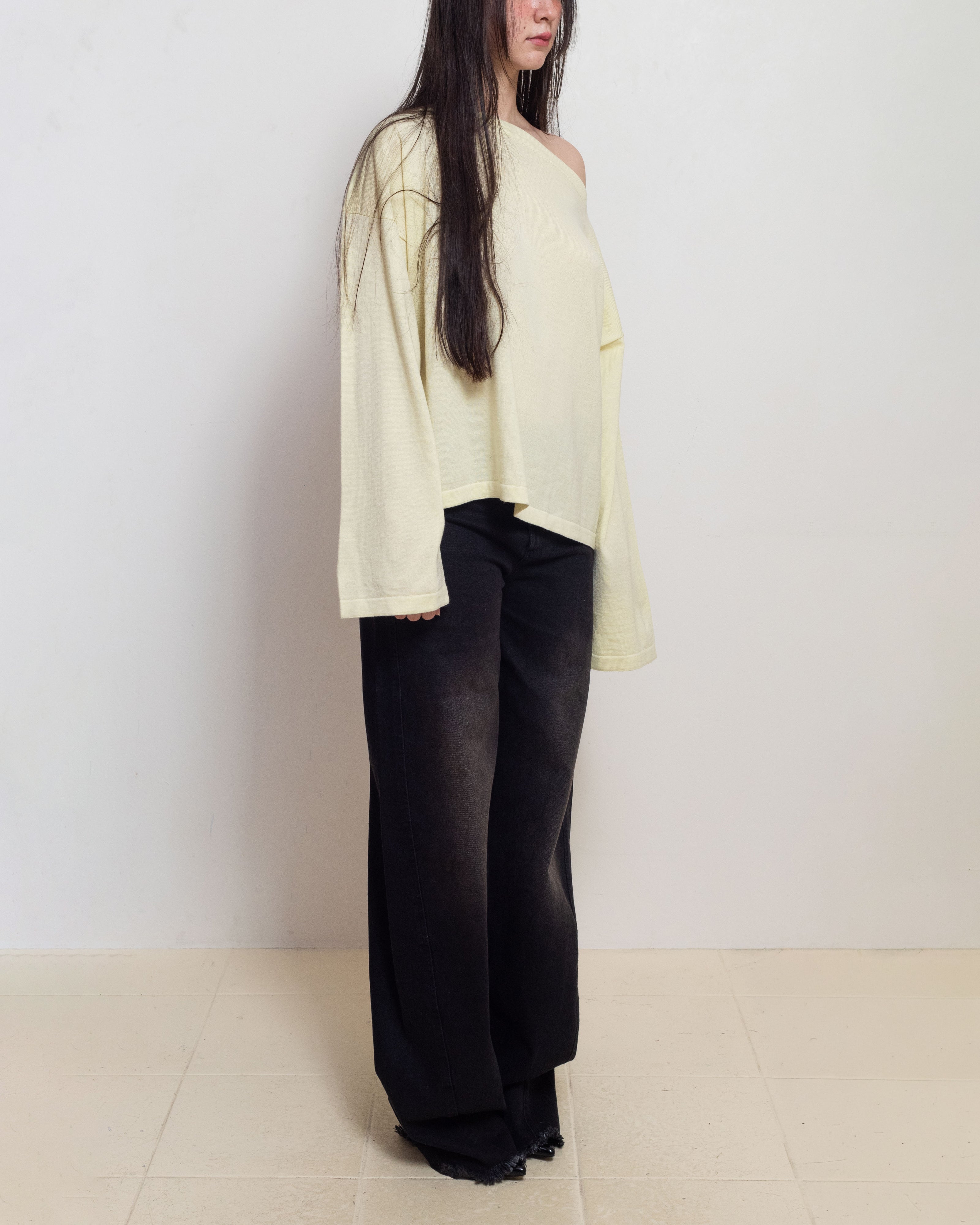 E RT N°41 Light Yellow Merino Boat-Neck