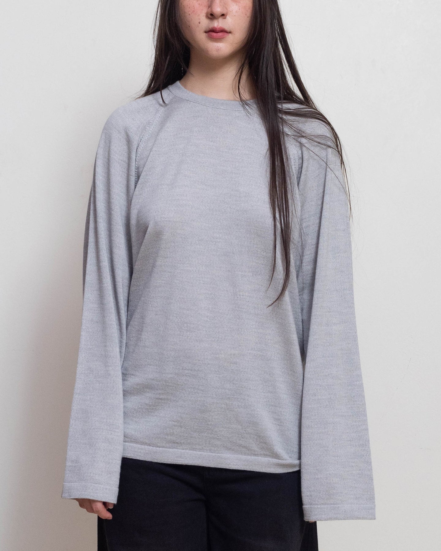E RT N°20 Light Grey Merino Long Sleeve Tee