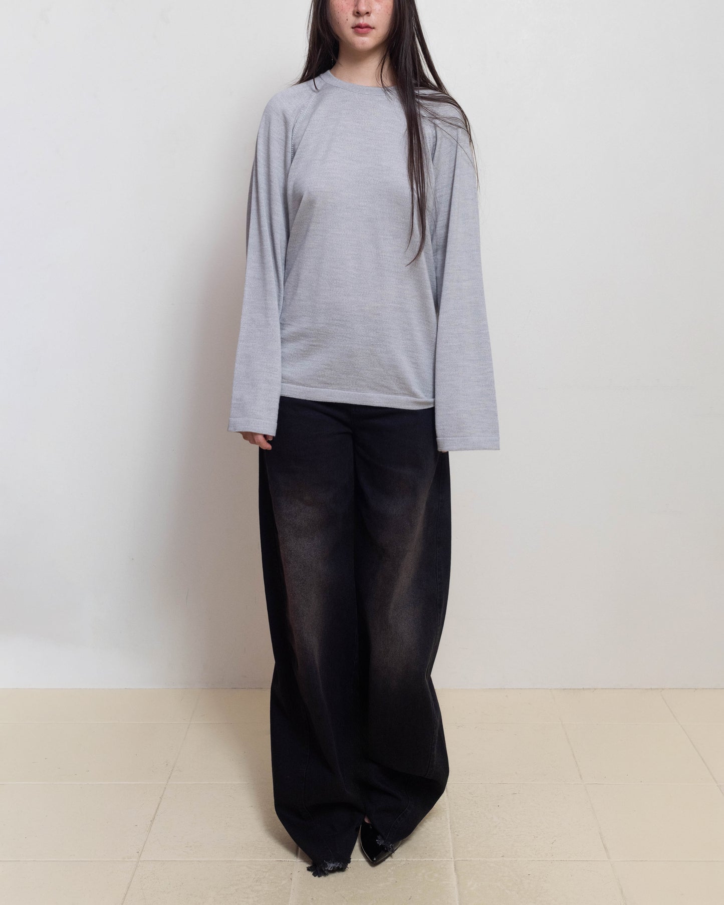 E RT N°20 Light Grey Merino Long Sleeve Tee