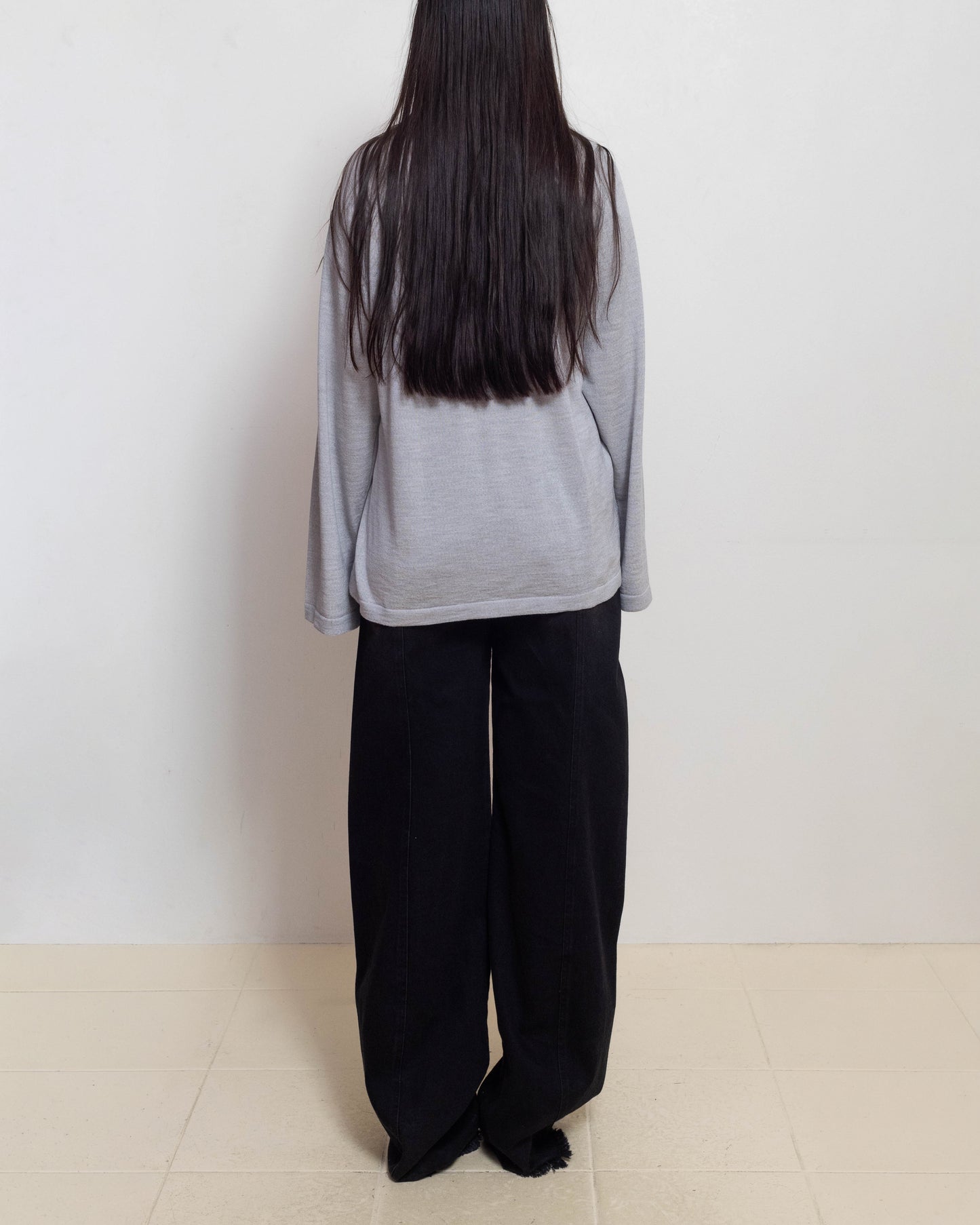 E RT N°20 Light Grey Merino Long Sleeve Tee